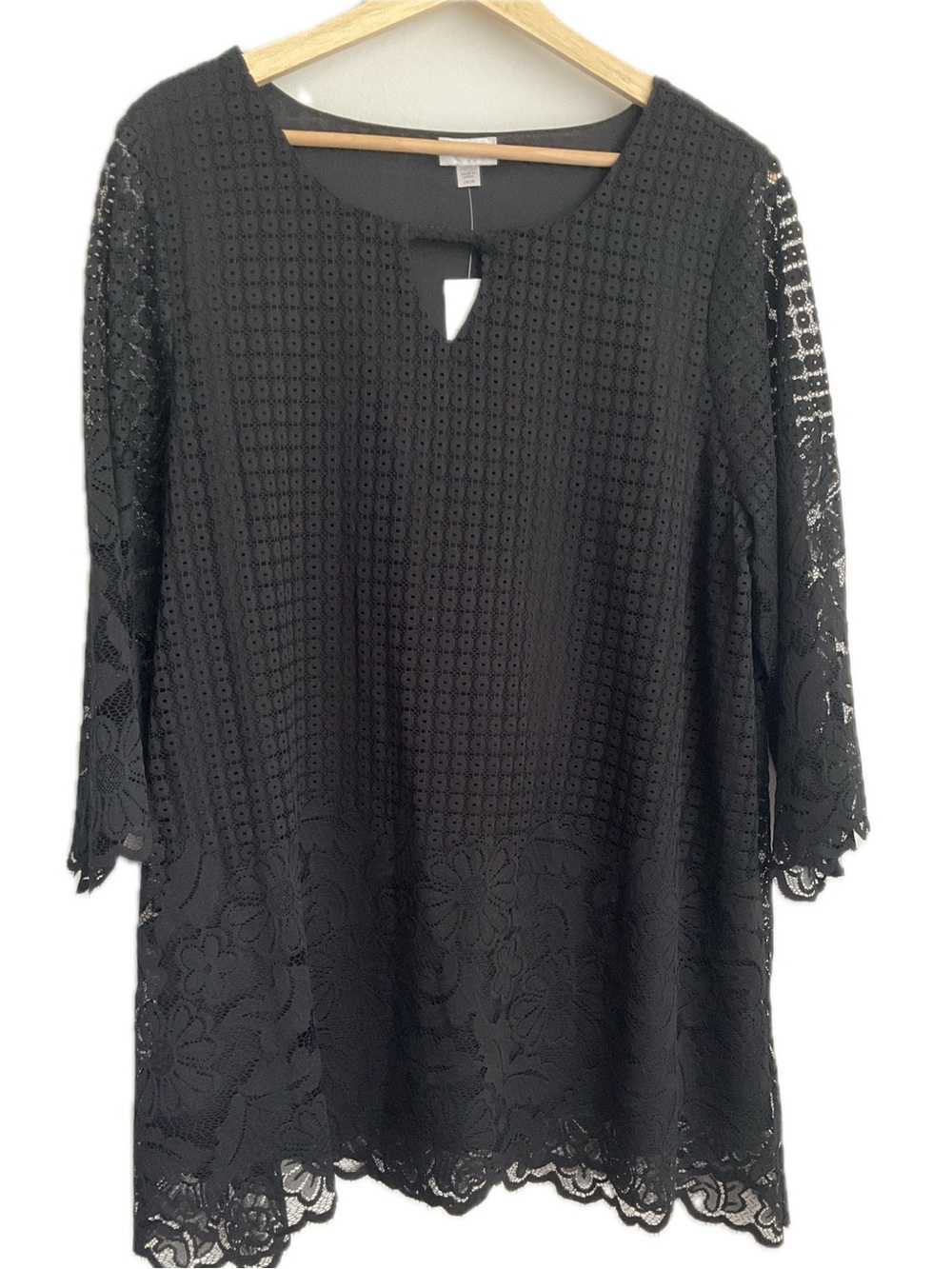 Avenue 14/16 Black Lace Overlay Tunic NEW - Retail $49